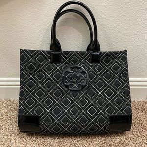 💯 % Authentic Tory Burch, Ella Quilted Tote